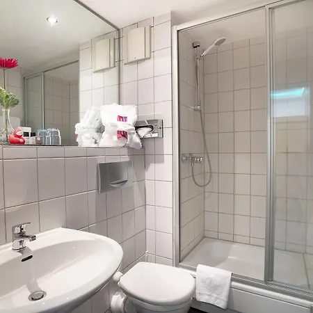 Michel Frankfurt Airport Hotel 4*